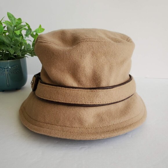 NWT Coach Wool Hat in Camel with Dark brown leather trim (FS2696) - Picture 4 of 13